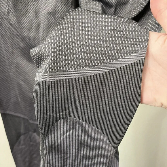 Nike Pro Hyperwarm Leggings Gray L 29x29 Athleisure Base Layer Gorpcore Gym - Picture 11 of 11